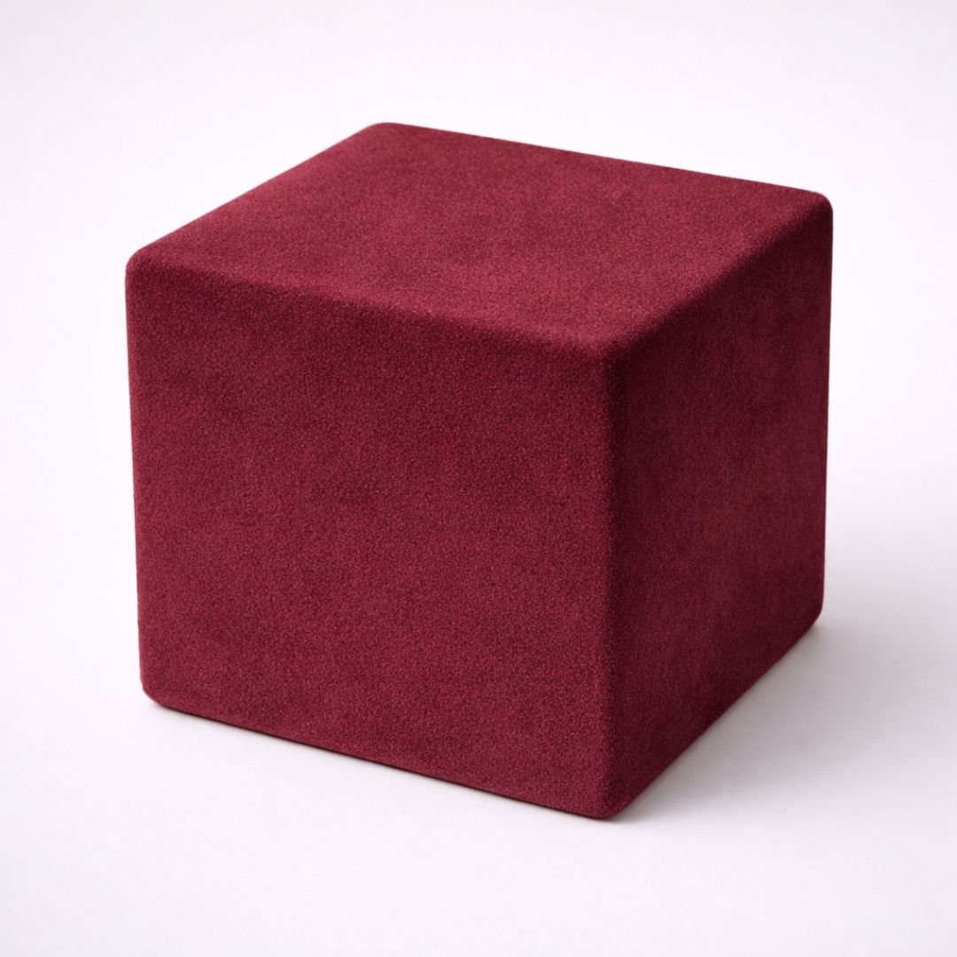 Куб — фарбований